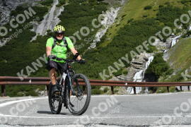 Photo #2484551 | 02-08-2022 10:15 | Passo Dello Stelvio - Waterfall curve BICYCLES