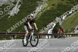 Photo #3618461 | 29-07-2023 10:28 | Passo Dello Stelvio - Waterfall curve BICYCLES