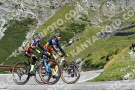 Photo #2527035 | 07-08-2022 10:15 | Passo Dello Stelvio - Waterfall curve BICYCLES