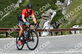 Photo #2409488 | 26-07-2022 10:56 | Passo Dello Stelvio - Waterfall curve BICYCLES