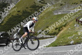 Foto #2787117 | 31-08-2022 12:00 | Passo Dello Stelvio - Waterfall Kehre BICYCLES