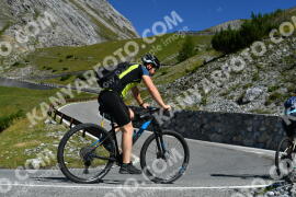 Photo #3986035 | 20-08-2023 11:13 | Passo Dello Stelvio - Waterfall curve BICYCLES