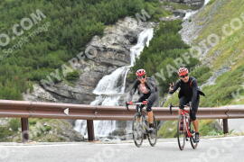 Photo #2444953 | 30-07-2022 14:06 | Passo Dello Stelvio - Waterfall curve BICYCLES