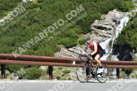 Photo #2431159 | 29-07-2022 10:39 | Passo Dello Stelvio - Waterfall curve BICYCLES