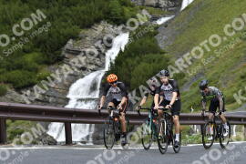 Photo #3661875 | 30-07-2023 10:35 | Passo Dello Stelvio - Waterfall curve BICYCLES