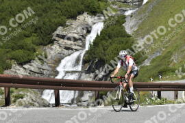 Photo #3620911 | 29-07-2023 11:32 | Passo Dello Stelvio - Waterfall curve BICYCLES