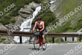Photo #3253632 | 27-06-2023 11:00 | Passo Dello Stelvio - Waterfall curve BICYCLES