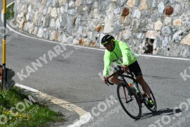 Fotó #2152013 | 18-06-2022 16:20 | Passo Dello Stelvio - Vízesés kanyar Bicajosok