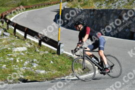 Foto #2555334 | 09-08-2022 10:21 | Passo Dello Stelvio - Waterfall Kehre BICYCLES