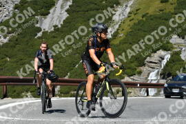 Photo #2711207 | 22-08-2022 11:15 | Passo Dello Stelvio - Waterfall curve BICYCLES