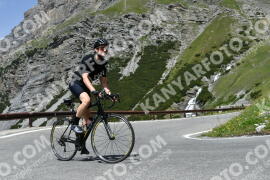 Photo #2203091 | 27-06-2022 12:01 | Passo Dello Stelvio - Waterfall curve BICYCLES