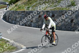 Photo #2360428 | 20-07-2022 10:53 | Passo Dello Stelvio - Waterfall curve BICYCLES