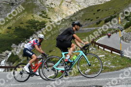 Photo #2659264 | 15-08-2022 11:50 | Passo Dello Stelvio - Waterfall curve BICYCLES