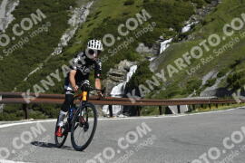 Photo #3348548 | 04-07-2023 09:45 | Passo Dello Stelvio - Waterfall curve BICYCLES
