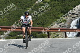 Photo #2168217 | 20-06-2022 09:34 | Passo Dello Stelvio - Waterfall curve BICYCLES