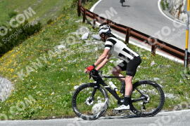 Photo #2192399 | 25-06-2022 14:00 | Passo Dello Stelvio - Waterfall curve BICYCLES