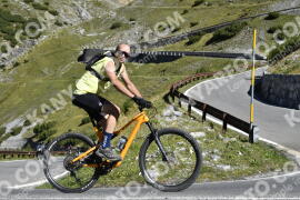 Photo #2728156 | 24-08-2022 10:24 | Passo Dello Stelvio - Waterfall curve BICYCLES