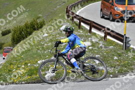 Fotó #3078861 | 10-06-2023 13:28 | Passo Dello Stelvio - Vízesés kanyar Bicajosok