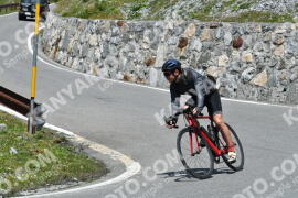 Photo #2400981 | 25-07-2022 13:14 | Passo Dello Stelvio - Waterfall curve BICYCLES
