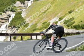 Photo #2418433 | 27-07-2022 12:46 | Passo Dello Stelvio - Waterfall curve BICYCLES