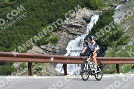 Photo #2252985 | 08-07-2022 09:58 | Passo Dello Stelvio - Waterfall curve BICYCLES
