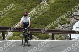 Fotó #3096141 | 12-06-2023 11:19 | Passo Dello Stelvio - Vízesés kanyar Bicajosok