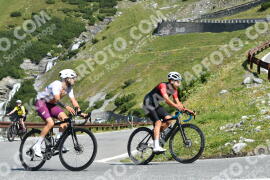 Photo #2398426 | 25-07-2022 10:36 | Passo Dello Stelvio - Waterfall curve BICYCLES
