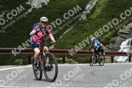 Photo #2179073 | 24-06-2022 11:06 | Passo Dello Stelvio - Waterfall curve BICYCLES