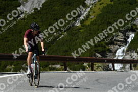 Fotó #2701269 | 21-08-2022 14:08 | Passo Dello Stelvio - Vízesés kanyar Bicajosok
