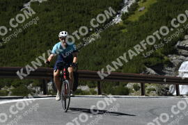 Fotó #2720873 | 23-08-2022 14:08 | Passo Dello Stelvio - Vízesés kanyar Bicajosok