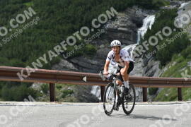 Photo #2356770 | 19-07-2022 15:06 | Passo Dello Stelvio - Waterfall curve BICYCLES