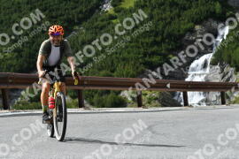 Photo #2464537 | 31-07-2022 16:14 | Passo Dello Stelvio - Waterfall curve BICYCLES