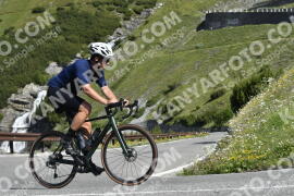 Fotó #3429338 | 11-07-2023 10:05 | Passo Dello Stelvio - Vízesés kanyar Bicajosok