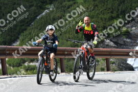 Photo #2192718 | 25-06-2022 14:54 | Passo Dello Stelvio - Waterfall curve BICYCLES