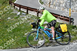 Photo #2204608 | 27-06-2022 14:27 | Passo Dello Stelvio - Waterfall curve BICYCLES