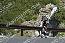 Photo #3555452 | 23-07-2023 10:03 | Passo Dello Stelvio - Waterfall curve BICYCLES