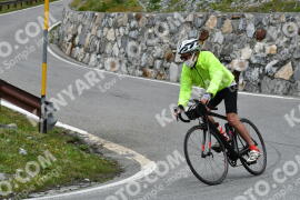 Photo #2434165 | 29-07-2022 13:21 | Passo Dello Stelvio - Waterfall curve BICYCLES