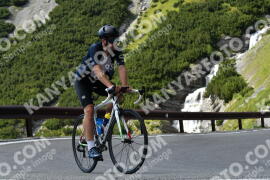 Photo #2322255 | 16-07-2022 16:16 | Passo Dello Stelvio - Waterfall curve BICYCLES