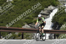 Photo #3238772 | 26-06-2023 11:08 | Passo Dello Stelvio - Waterfall curve BICYCLES