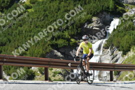 Photo #2565332 | 09-08-2022 15:17 | Passo Dello Stelvio - Waterfall curve BICYCLES