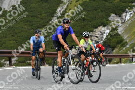 Photo #2681376 | 17-08-2022 10:43 | Passo Dello Stelvio - Waterfall curve BICYCLES