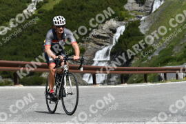 Photo #2202711 | 27-06-2022 10:51 | Passo Dello Stelvio - Waterfall curve BICYCLES