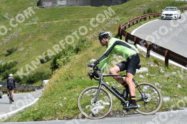 Photo #2409399 | 26-07-2022 10:55 | Passo Dello Stelvio - Waterfall curve BICYCLES
