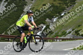 Photo #2173508 | 21-06-2022 10:37 | Passo Dello Stelvio - Waterfall curve BICYCLES