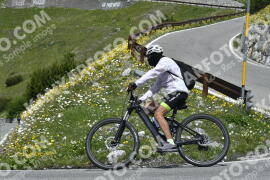 Fotó #3358125 | 05-07-2023 12:46 | Passo Dello Stelvio - Vízesés kanyar Bicajosok