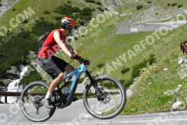 Fotó #2289419 | 12-07-2022 14:27 | Passo Dello Stelvio - Vízesés kanyar Bicajosok