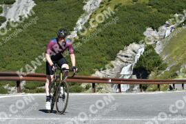 Photo #2710355 | 22-08-2022 10:19 | Passo Dello Stelvio - Waterfall curve BICYCLES