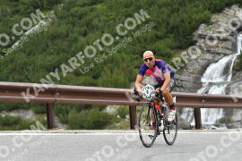 Photo #2459469 | 31-07-2022 14:05 | Passo Dello Stelvio - Waterfall curve BICYCLES