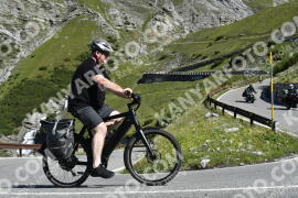 Photo #3540568 | 20-07-2023 10:05 | Passo Dello Stelvio - Waterfall curve BICYCLES