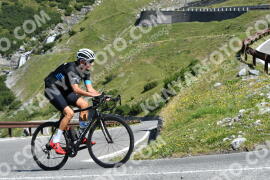 Photo #2368701 | 22-07-2022 10:34 | Passo Dello Stelvio - Waterfall curve BICYCLES